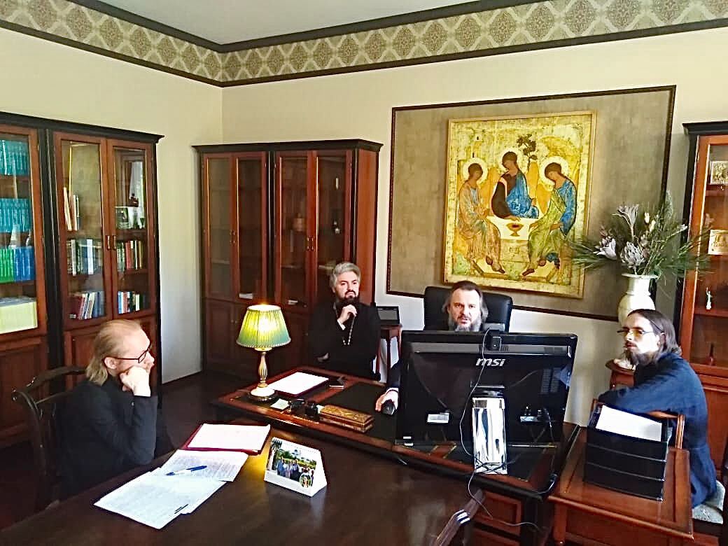 Ректор Сретенской семинарии провел онлайн-встречу с выпускниками бакалавриата