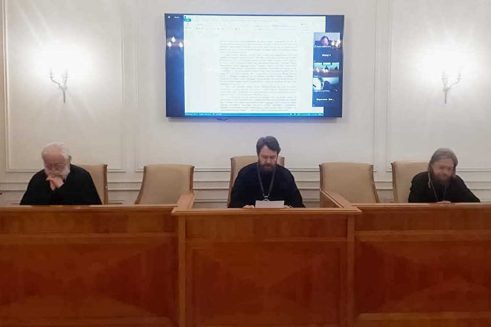 Ректор семинарии принял участие в заседании комиссии Межсоборного присутствия 