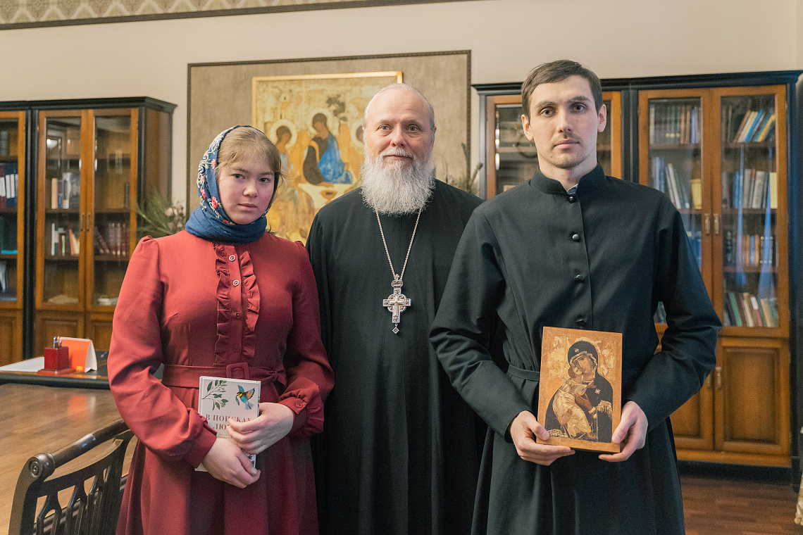 И.о. ректора Сретенской духовной академии благословил студента на брак