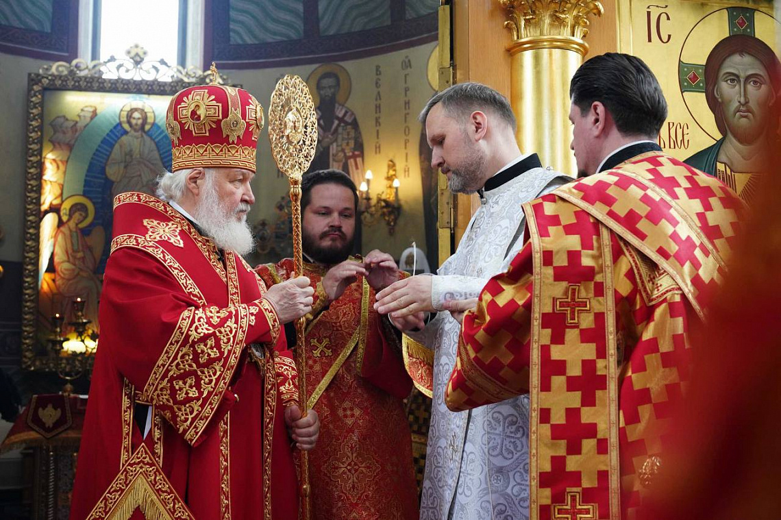 Святейший Патриарх Кирилл рукоположил во диакона студента СДА